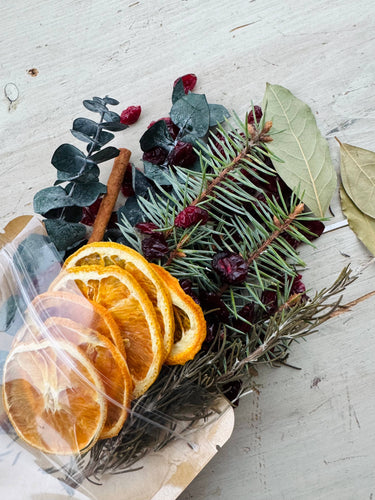 Mistletoe Grove Simmer Pot Potpourri