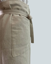 Load image into Gallery viewer, Linen Half Apron with Pockets