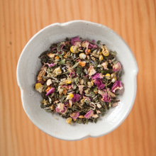 Load image into Gallery viewer, Dream Catcher – 15 Tea Bag Tin