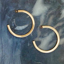 Load image into Gallery viewer, Overall Luxe Round Hoop Earrings
