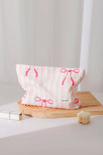 Load image into Gallery viewer, Cute Flower Printed Cotton Makeup Bag MK2BLW6W10BOB615