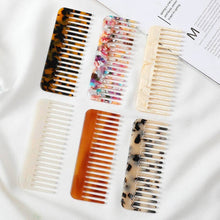 Load image into Gallery viewer, Acrylic Square Mini Portable Hair Combs MK2PPM6C5CB100