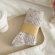 Load image into Gallery viewer, Simple Wool Thicken Warm Crew Socks MK2BLW6W8FSO212