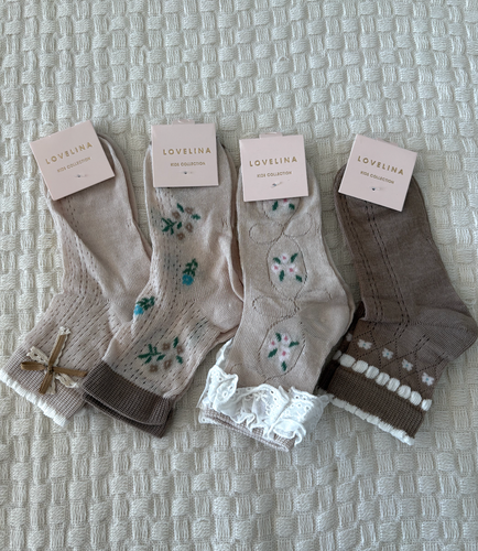 KIDS ADORABLE GIFTABLE SOCKS (KESHA)