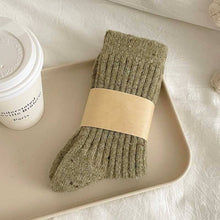 Load image into Gallery viewer, Simple Wool Thicken Warm Crew Socks MK2BLW6W8FSO212