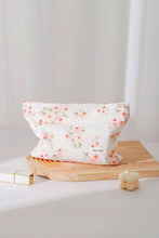 Load image into Gallery viewer, Cute Flower Printed Cotton Makeup Bag MK2BLW6W10BOB615