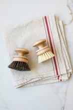 Load image into Gallery viewer, Vintage Wooden Dishwashing Brush