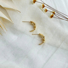 Load image into Gallery viewer, Gold Floral Hoop Earrings