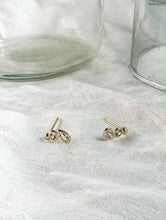 Load image into Gallery viewer, Teardrop Earrings