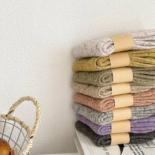 Load image into Gallery viewer, Simple Wool Thicken Warm Crew Socks MK2BLW6W8FSO212