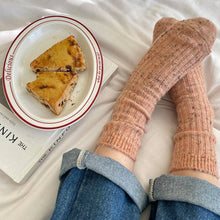 Load image into Gallery viewer, Simple Wool Thicken Warm Crew Socks MK2BLW6W8FSO212