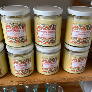 Greeting Candle: Coconut Wax with Essential Oils