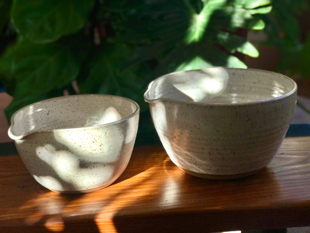 Spouted Bowl