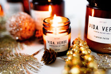 Load image into Gallery viewer, Crisp: Soy Candle with Essential Oils